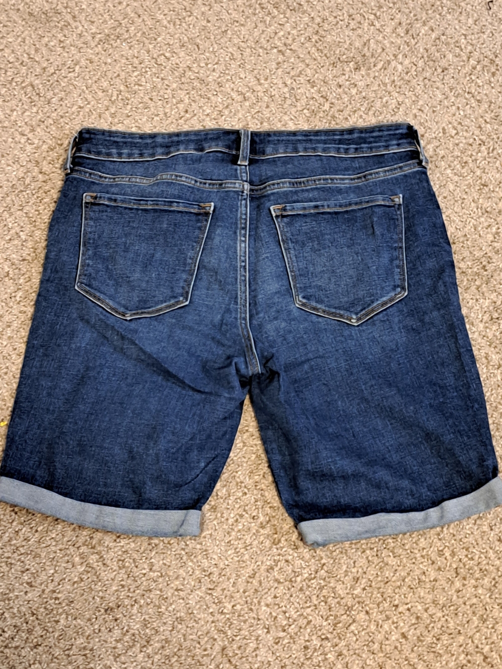 Old Navy Dark Blue Rinse Rolled-Cuff Denim Bermuda Shorts Misses Size 10 - Picture 8 of 8